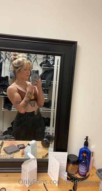Leaked Erin coburn page private photo viral onlyfans