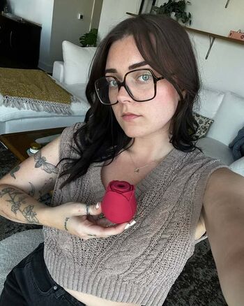 Leaked Erin dougal private photo viral onlyfans