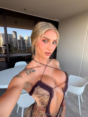 Leaked Erin james private photo viral onlyfans