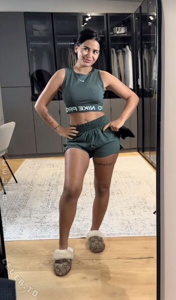 Leaked Esra algac page private photo viral onlyfans