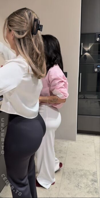 Leaked Esra algac page private photo viral onlyfans