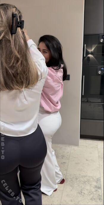 Leaked Esra algac page private photo viral onlyfans