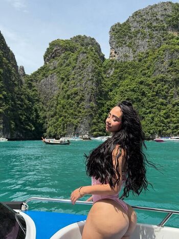 Leaked Estefania lopez perez private photo viral onlyfans