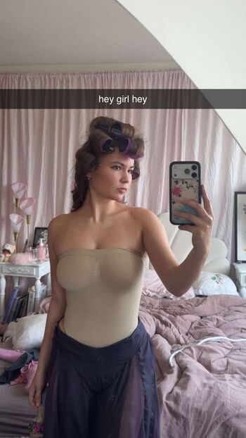 Leaked Ester dobrik page private photo viral onlyfans