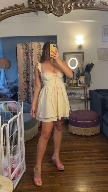 Leaked Ester dobrik page private photo viral onlyfans