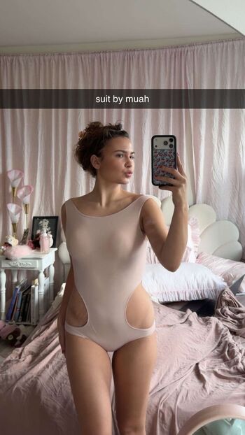 Leaked Ester dobrik page private photo viral onlyfans
