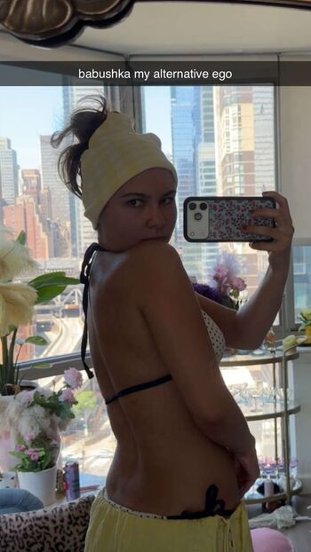Leaked Ester dobrik page private photo viral onlyfans