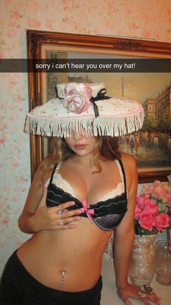 Leaked Ester dobrik page private photo viral onlyfans