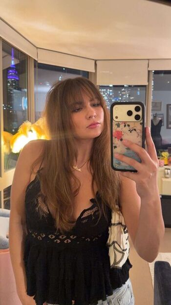 Leaked Ester dobrik private photo viral onlyfans