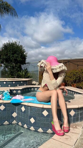 Leaked Ester dobrik private photo viral onlyfans