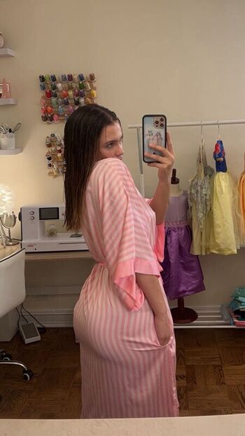 Leaked Ester dobrik private photo viral onlyfans