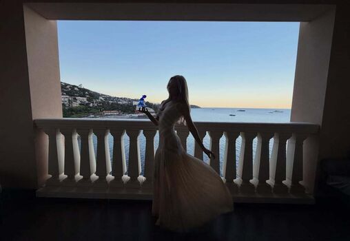 Ester Exposito