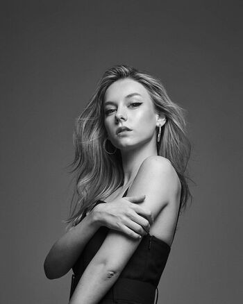 Ester Karbivnicha