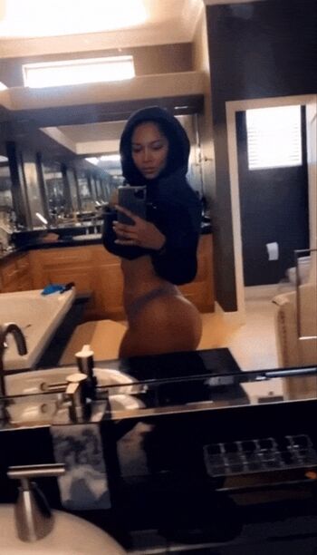 Leaked Esther baxter private photo viral onlyfans