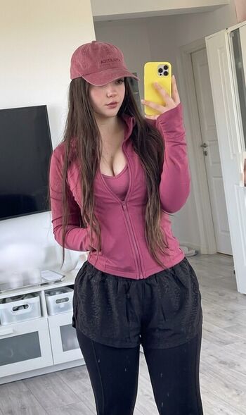 Eva Gros