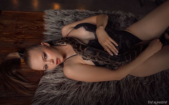 Leaked Eva lee model page private photo viral onlyfans