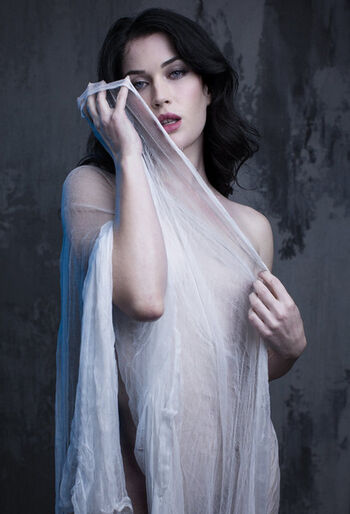 Evelyn Claire