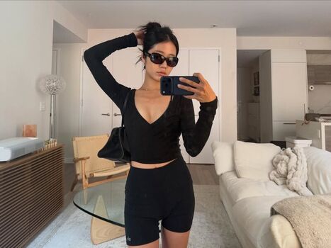 Leaked Evelyn ha page private photo viral onlyfans