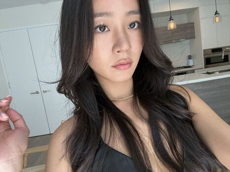 Leaked Evelynha private photo viral onlyfans