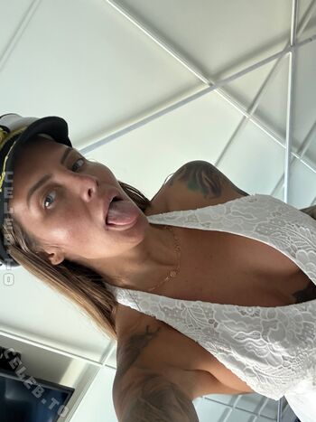 Leaked Evelynuncovered private photo viral onlyfans
