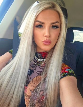 Exclusive Courtney