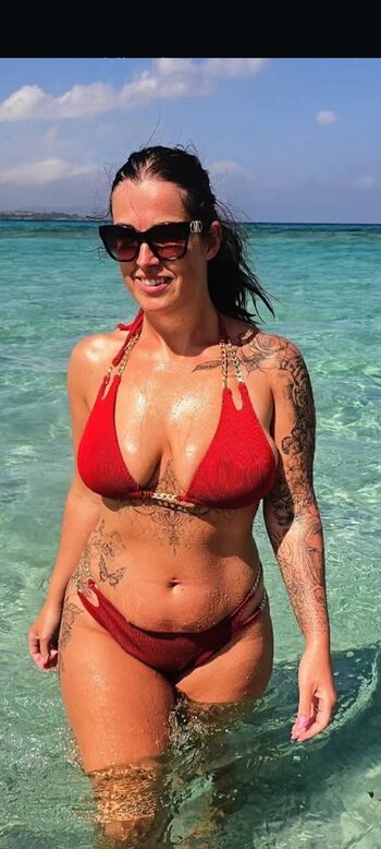 Leaked Exhib couple private photo viral onlyfans