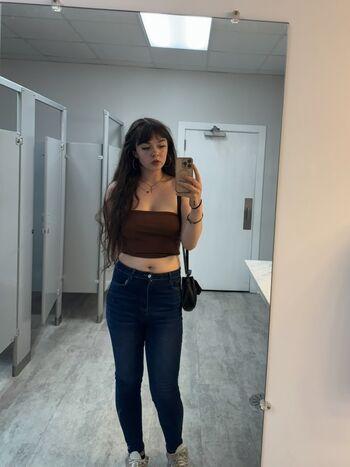 Leaked Itsauraaaa/ private photo viral onlyfans