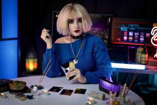 Leaked Ezy summers cosplay page private photo viral onlyfans