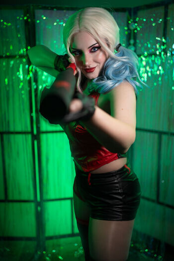 Leaked Ezy summers cosplay page private photo viral onlyfans