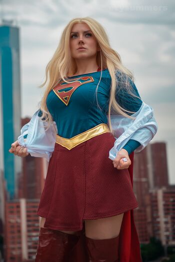 Ezy Summers Cosplay