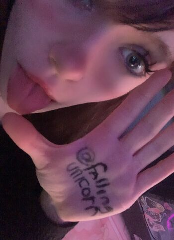 Leaked Fallingunicorn private photo viral onlyfans