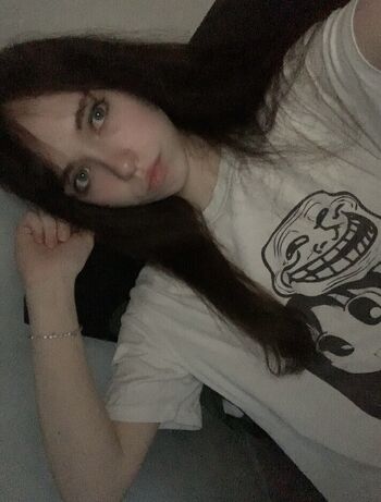 Leaked Fallingunicorn private photo viral onlyfans