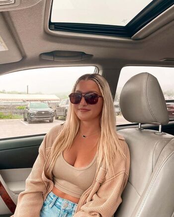 Leaked Falynreilly private photo viral onlyfans