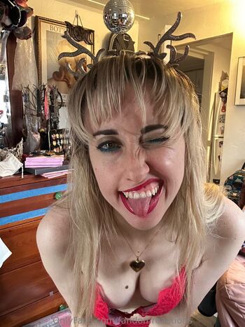 Leaked Fandomreactions private photo viral onlyfans