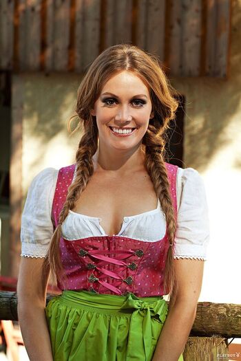 Leaked Farm girl private photo viral onlyfans