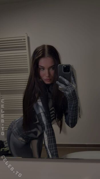 Leaked Faye sxh private photo viral onlyfans