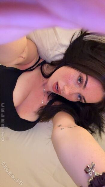 Leaked Faye sxh private photo viral onlyfans