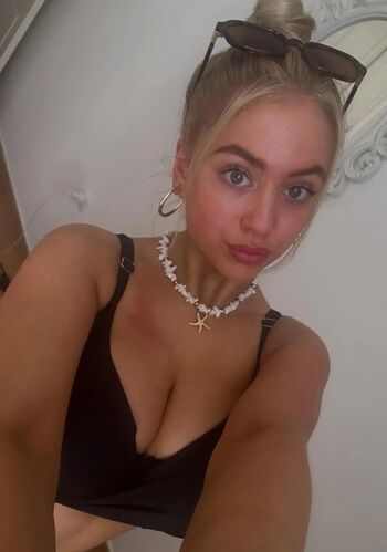 Leaked Fayehanson page private photo viral onlyfans