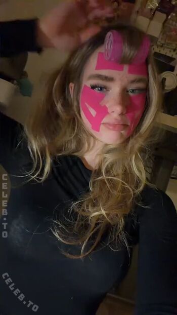 Leaked Felinenyaa private photo viral onlyfans