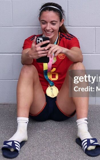Leaked Female football page private photo viral onlyfans