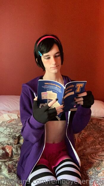 femboycherryblossom