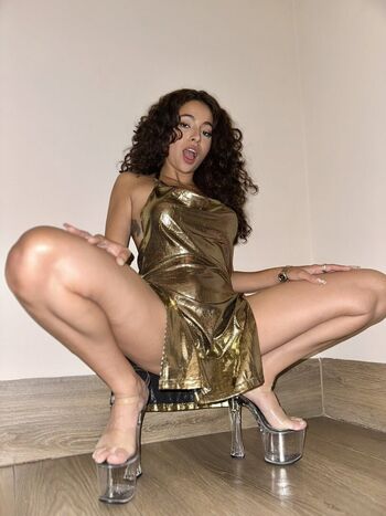 Leaked Fernanda leona private photo viral onlyfans