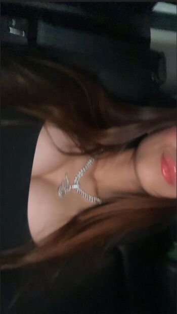 Leaked Fernandamamiii page private photo viral onlyfans