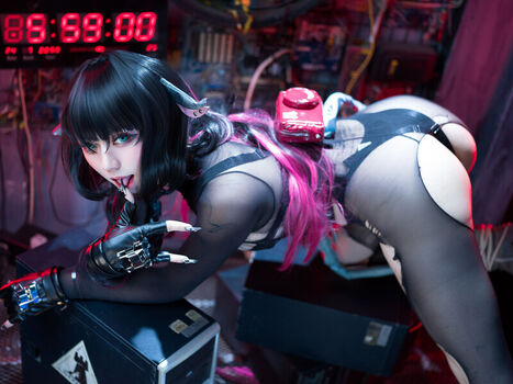 Filipina Cosplayers