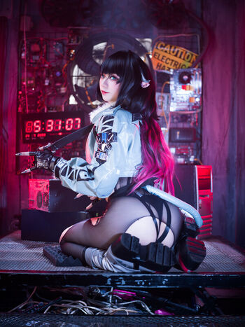 Filipina Cosplayers