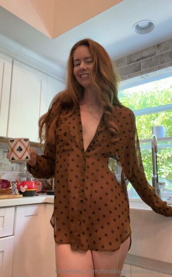 Leaked Findaliceinwonderland  page private photo viral onlyfans