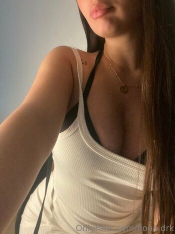 Leaked Fiona duraku page private photo viral onlyfans