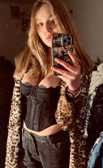 Leaked Fiona marais private photo viral onlyfans