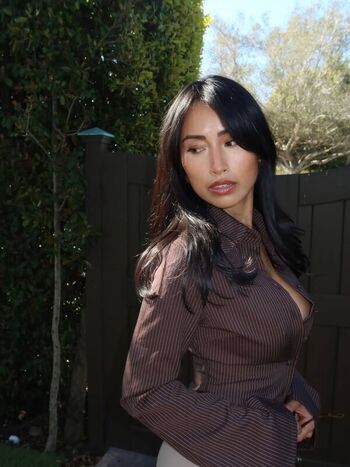 Leaked Fionaleona private photo viral onlyfans