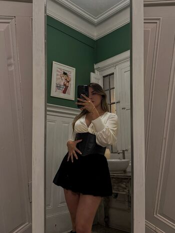 Fiorella Retiz
